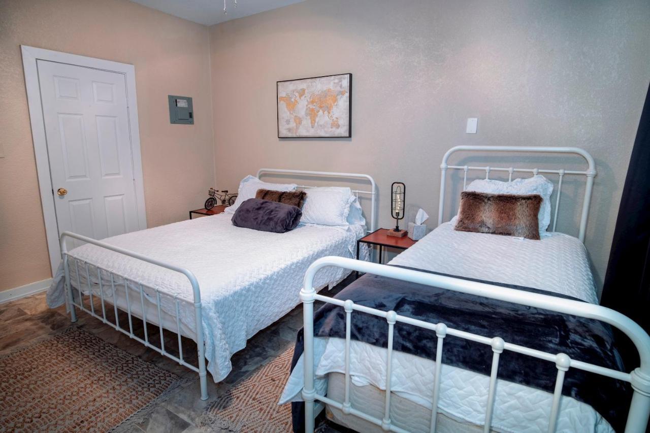 Cozy Downtown Guest House 2Br/1Ba Sleeps 8 샌안토니오 외부 사진